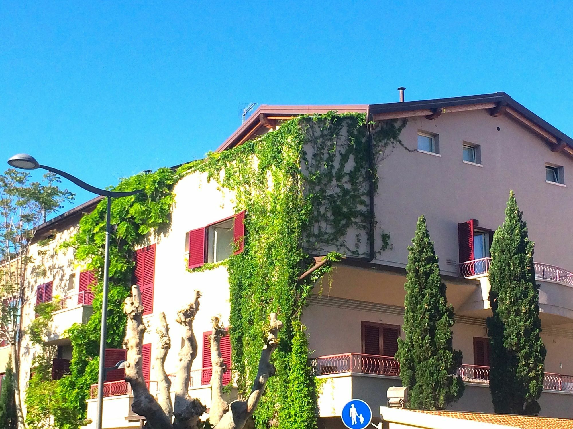 Corso Emanuele Apartments サン·ヴィンチェンツォ エクステリア 写真